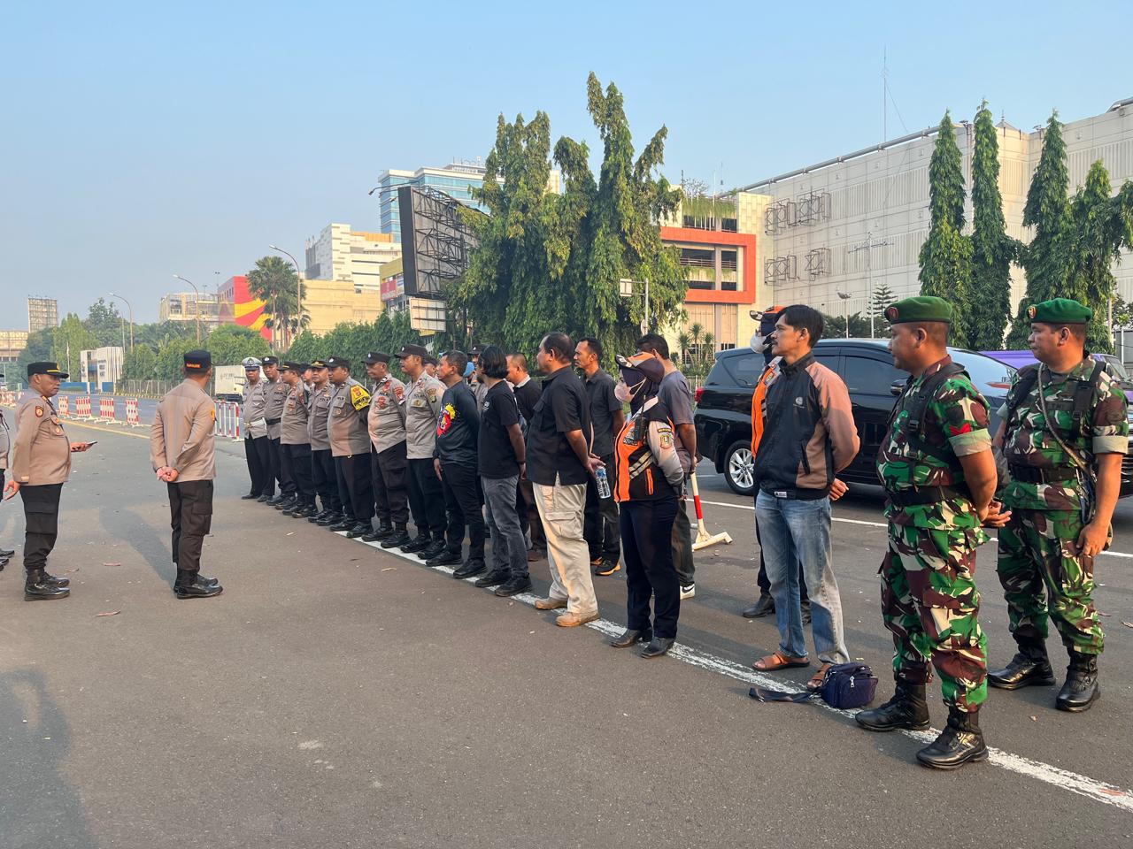Pemkot Bekasi Berkolaborasi Memastikan Peringatan Hari Buruh Berjalan Lancar