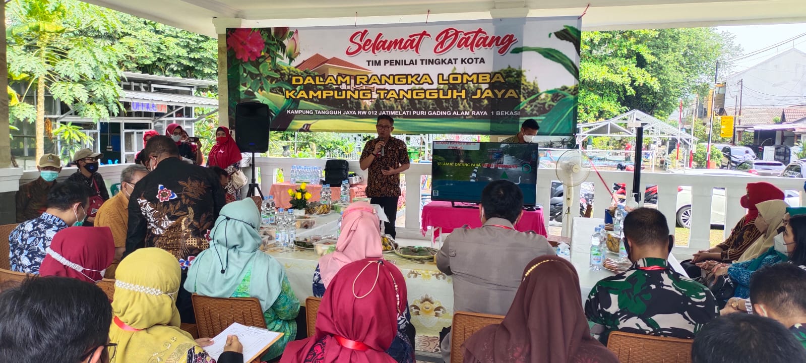 Tim Penilai Kampung Tangguh,Berlokasi RW 04 Kelurahan Jatiranggon dan RW 12 Kelurahan Jatimelati