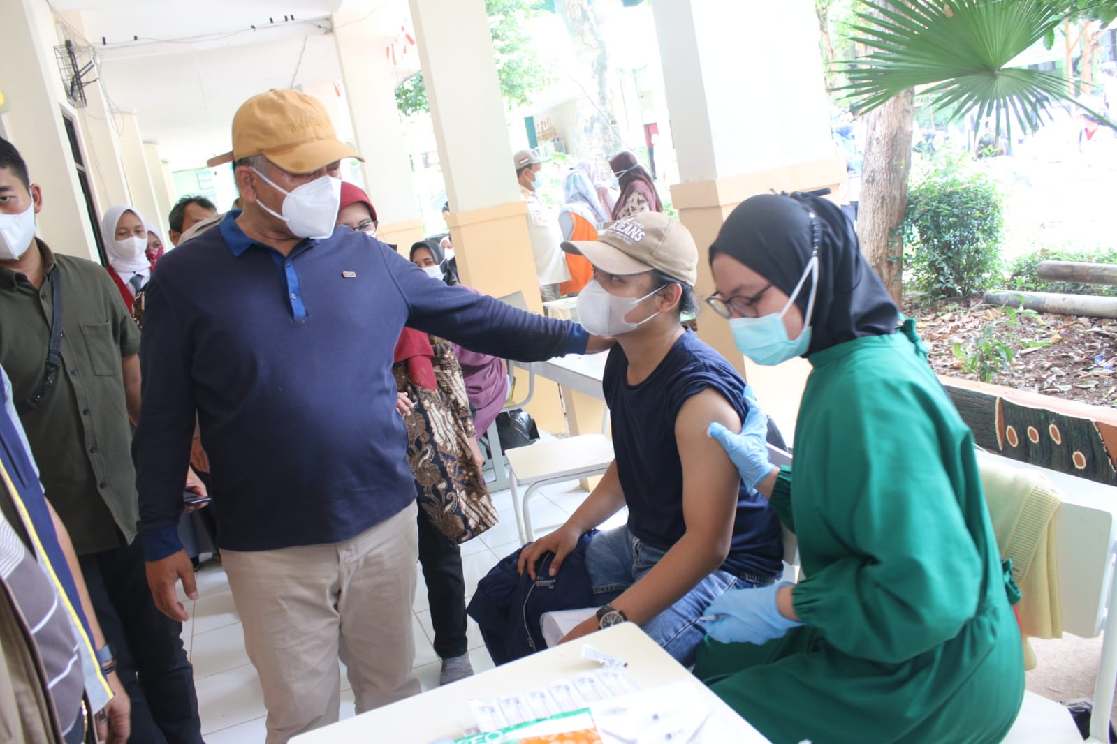 HARI KEDUA, WALI KOTA TARGETKAN VAKSINASI PFIZER HABIS PADA ESOK  SEBANYAK 362.000 DOSIS