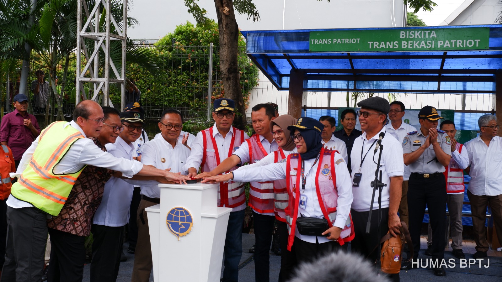 BISKITA Trans Bekasi Patriot Resmi Diluncurkan Menteri Perhubungan Bersama Pj. Wali Kota Bekasi