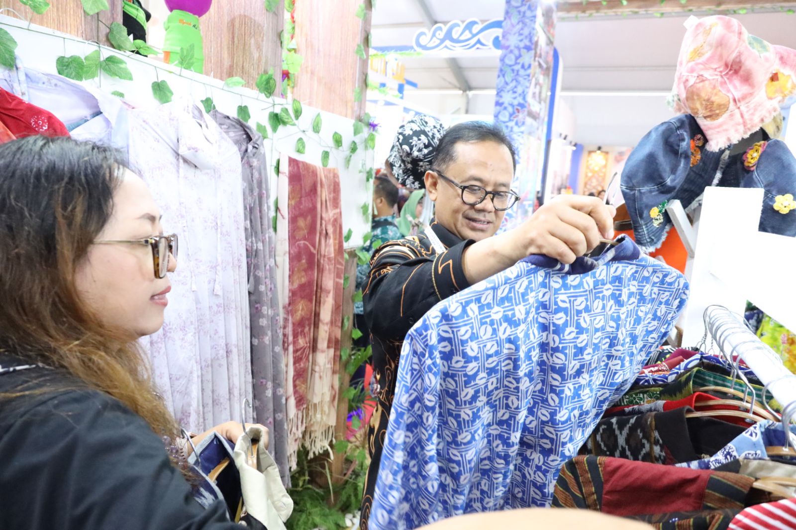 Pemkot Bekasi Tampilkan Beragam Produk UMKM dan Kerajinan Unggulan di Indonesia City Expo 2024