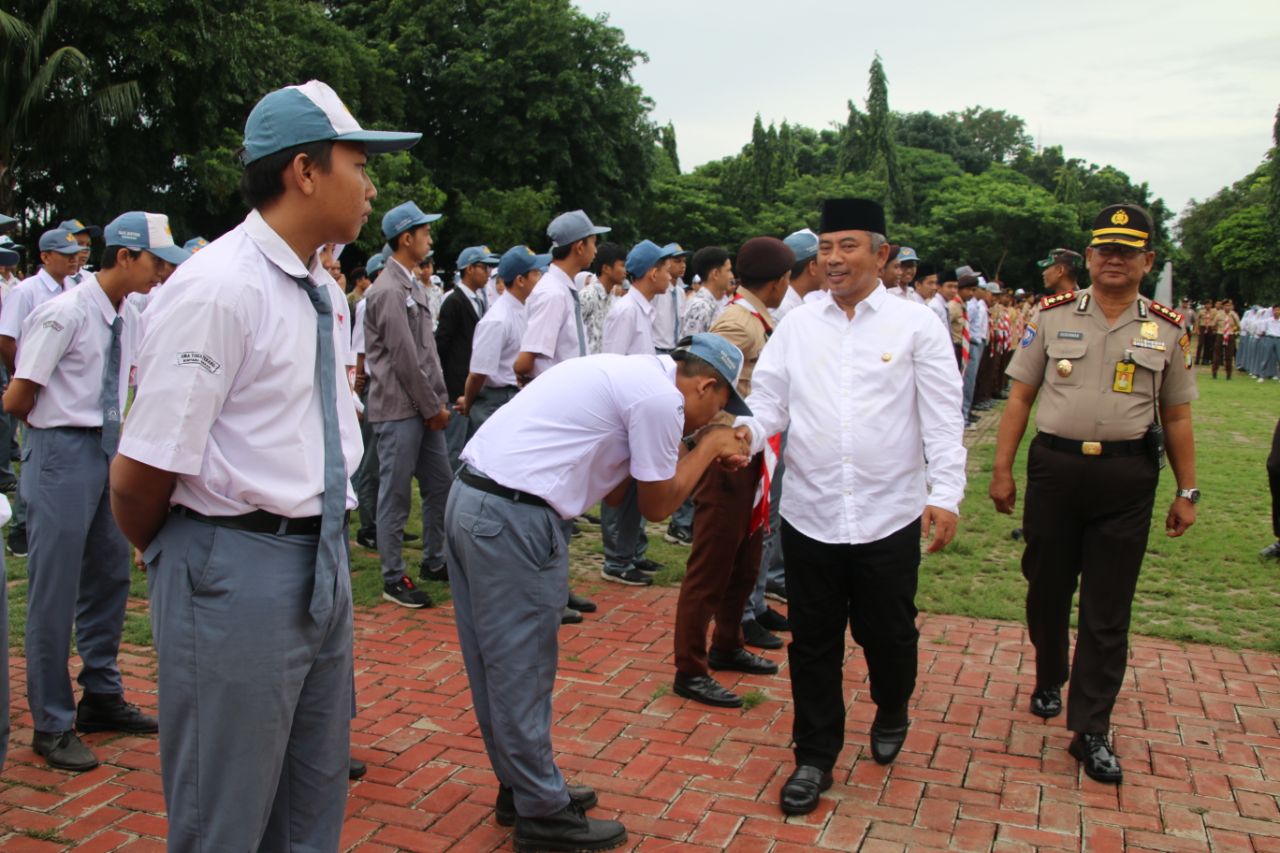 Wali Kota Bekasi, Kapolres Metro Bekasi Kota, dan Dandim 0507 Bekasi Pimpin Apel Anti Narkoba.
