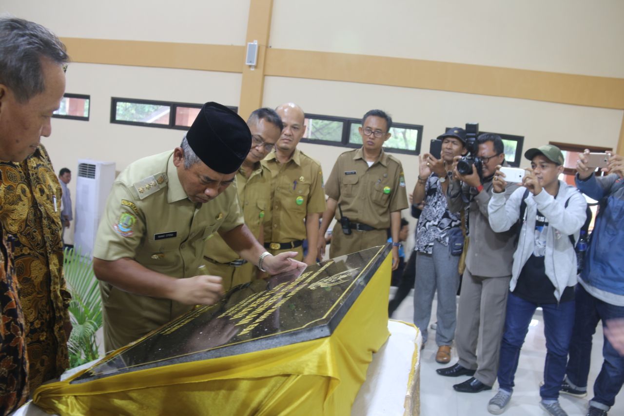 Wali Kota Bekasi Tandatangani Prasasti, Resmi Kota Bekasi Miliki Gedung Kesenian