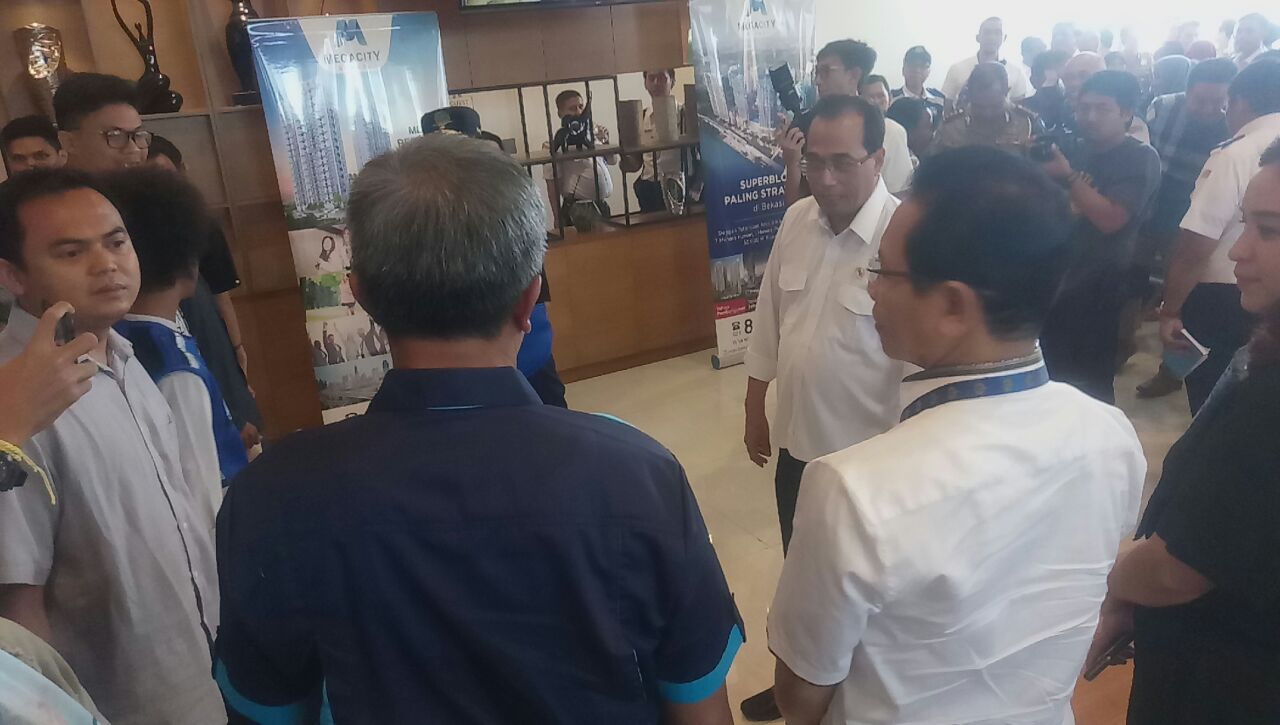 Ajak Masyarakat Beralih ke Transportasi Massal, Pemerintah Turunkan Tarif