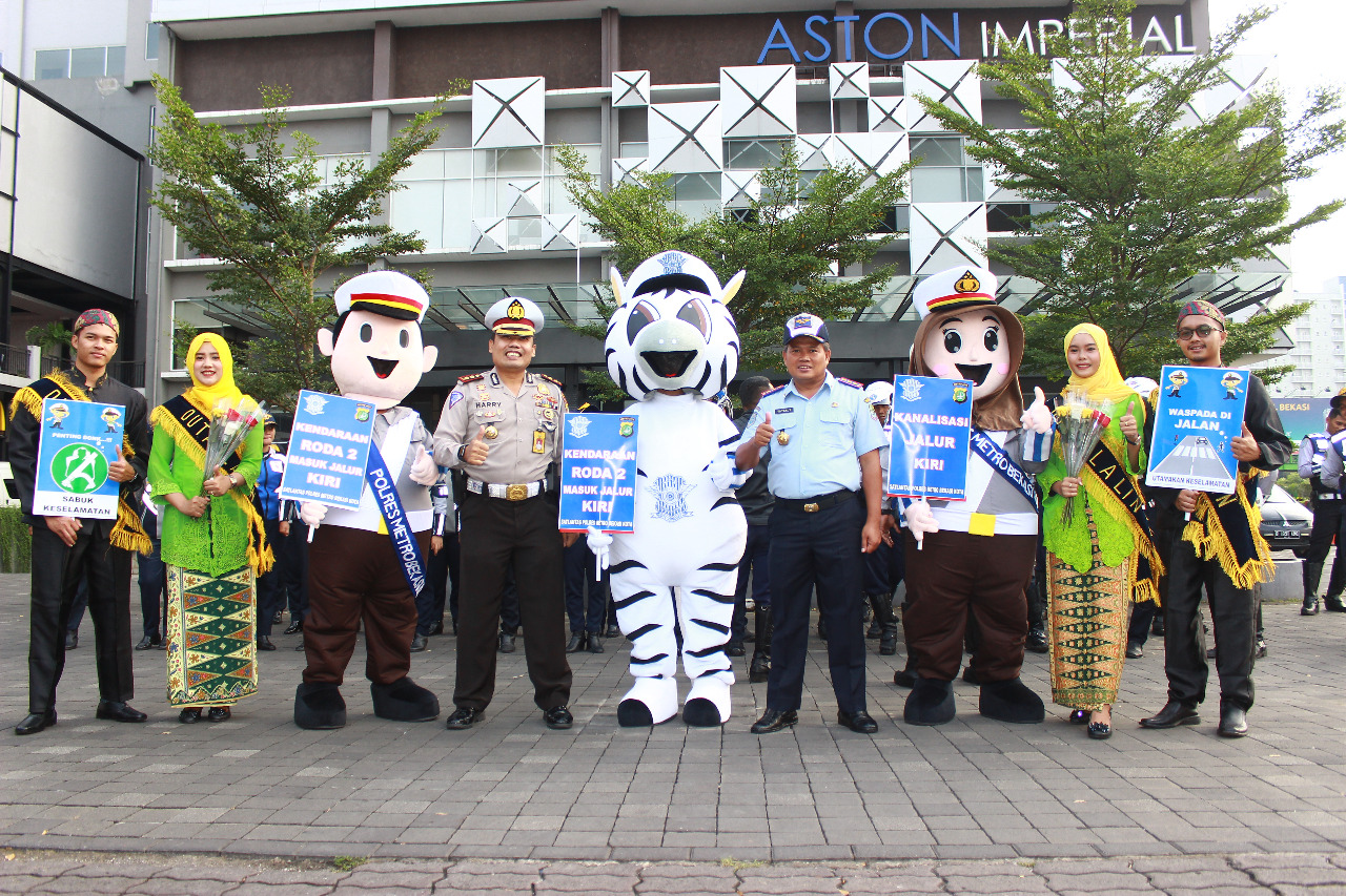 Tim RSPA Kota Bekasi Sosialisasi Kanalisasi Jalur Kiri Kawasan Tertib Lalulintas