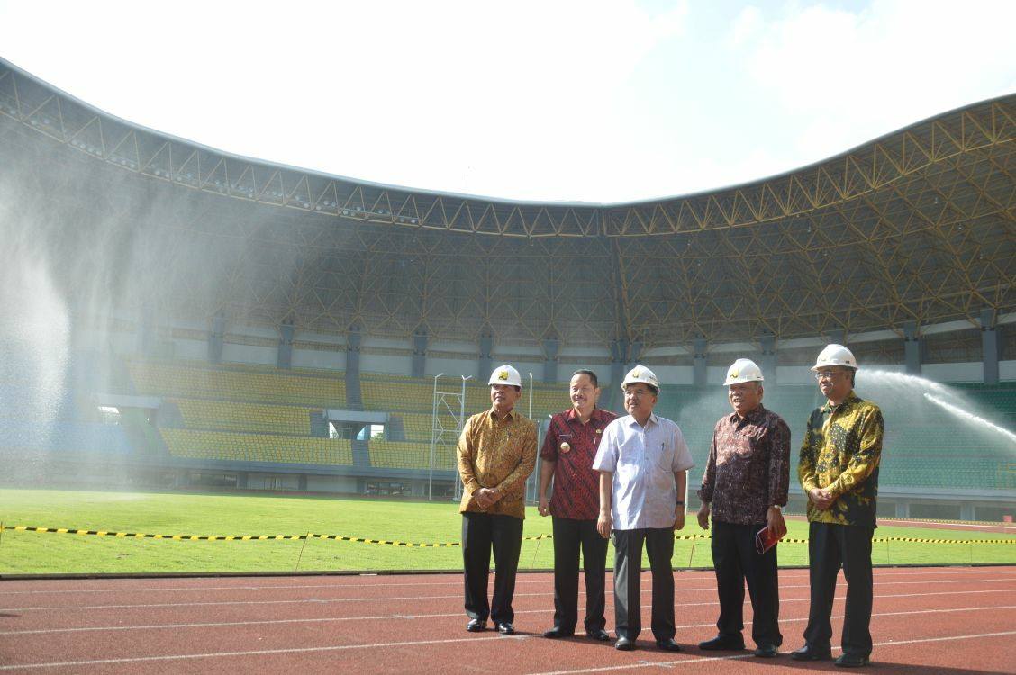 Wapres Jusuf Kalla Tinjau Kesiapan Stadion Patriot Chandrabaga