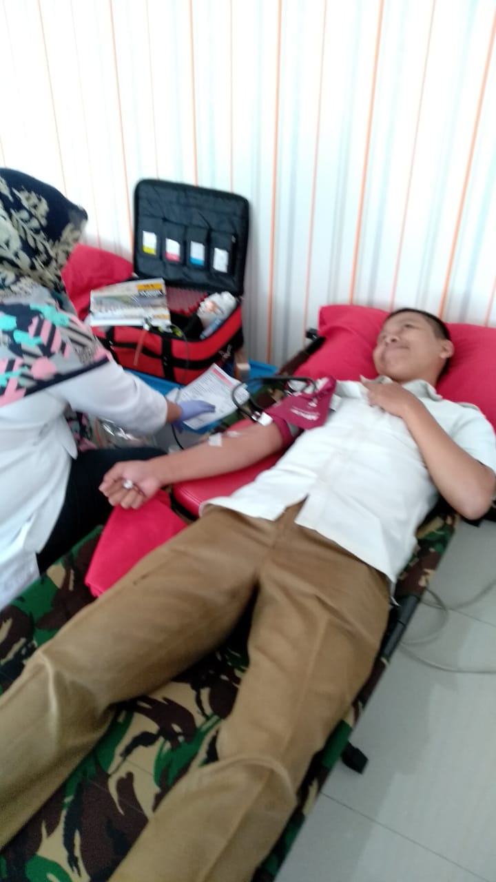 ASN Pemkot Bekasi Ikuti Donor Darah dan Pemeriksaan PTM