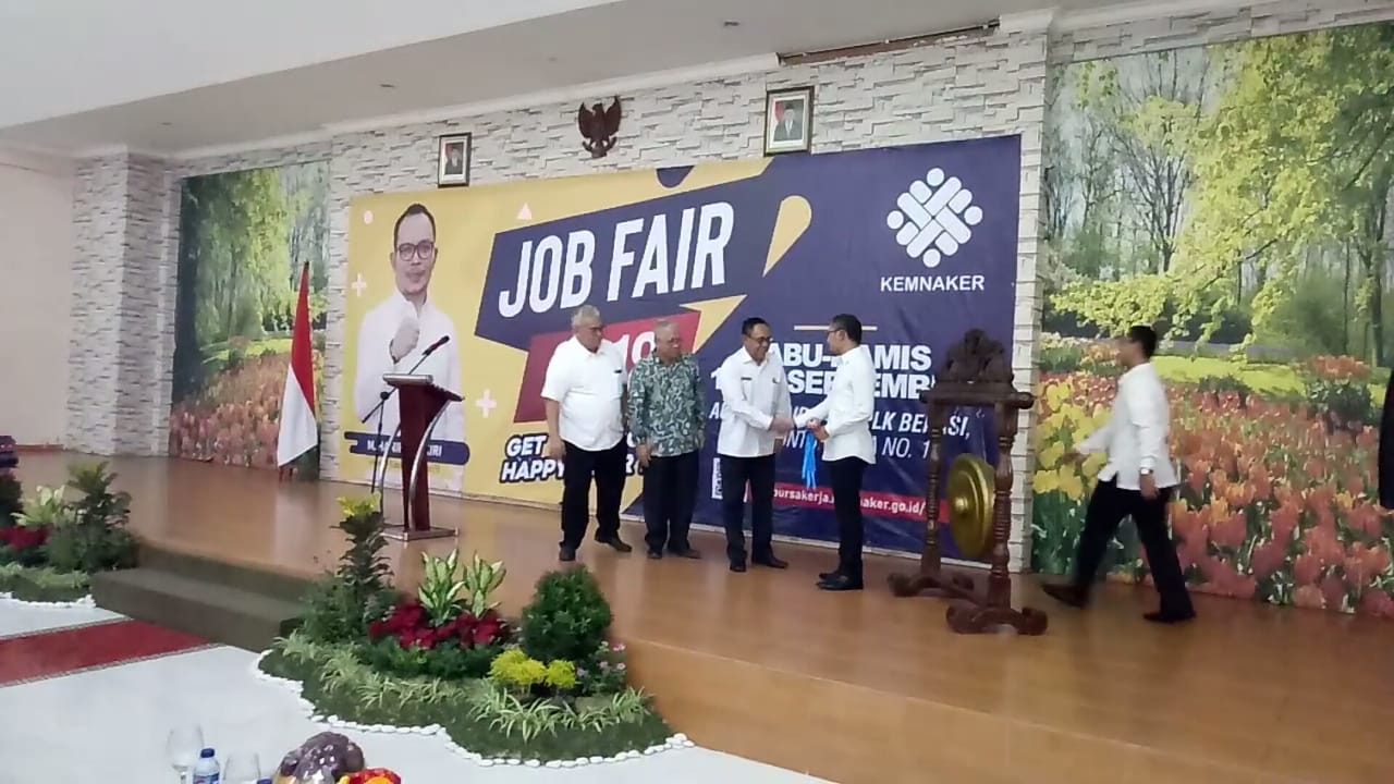 Kemnaker Buka Job Fair 2018 Selama Dua Hari di Kota Bekasi
