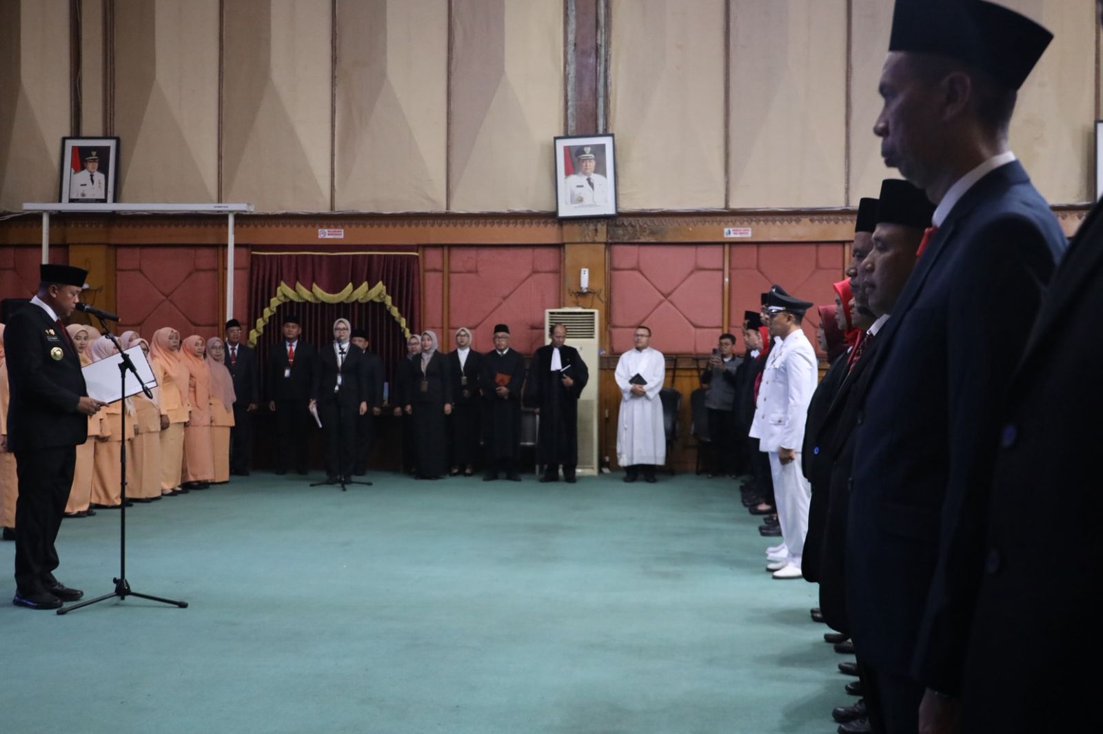 Lantik 250 Pejabat, Wali Kota Bekasi Tri Adhianto Tegaskan Komitmen Anti Jual Beli Jabatan