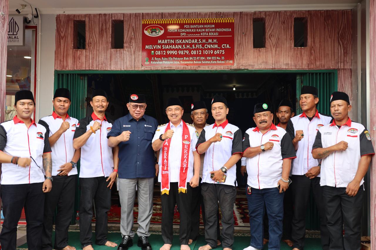 Momen Hangat Silaturahmi Wawali Harris Bobihoe Ke Markas Forkkabi