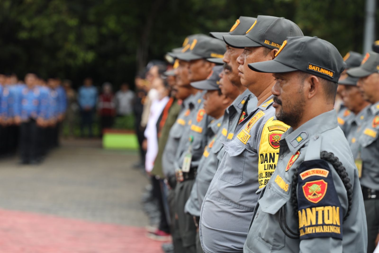 Wali Kota Bekasi Pimpin Apel Gelar Pasukan Operasi Kepolisian Terpusat Lilin 2025