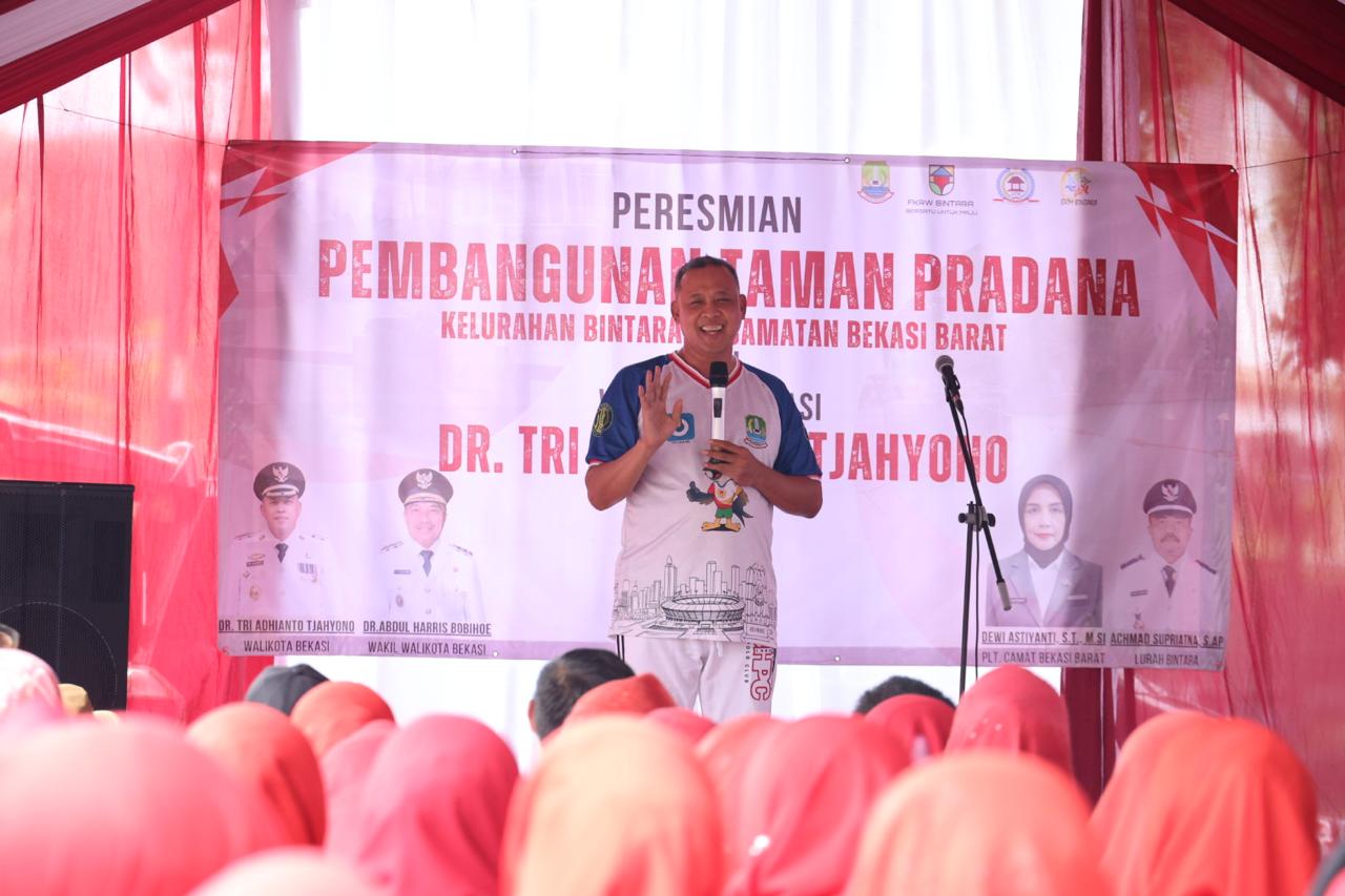 Wajah Baru di Bintara, Wali Kota Bekasi Meresmikan Taman Pradana