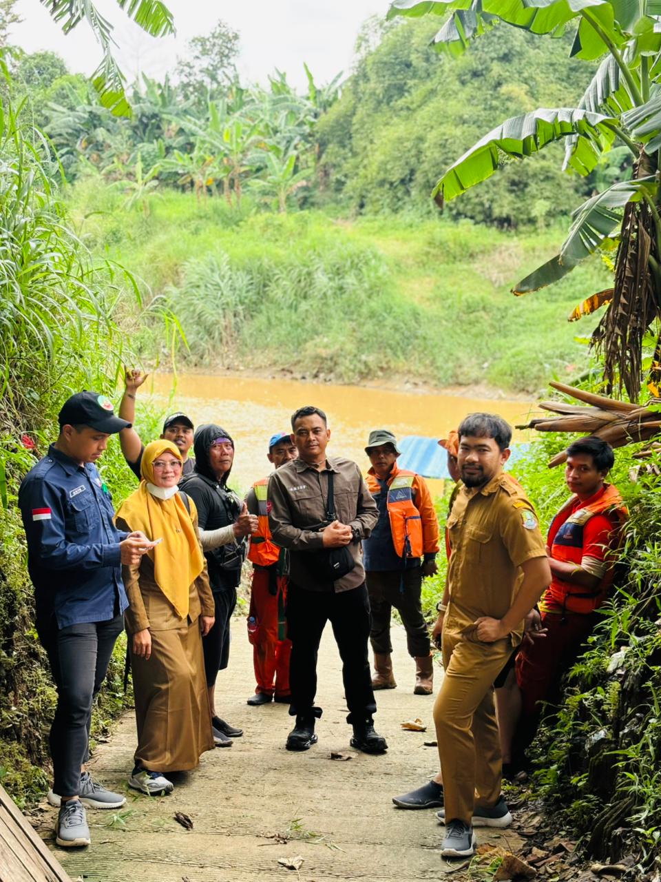 Kali Bekasi Kembali Berbusa, DLH Kota Bekasi Gandeng KP2C Telusuri Sungai