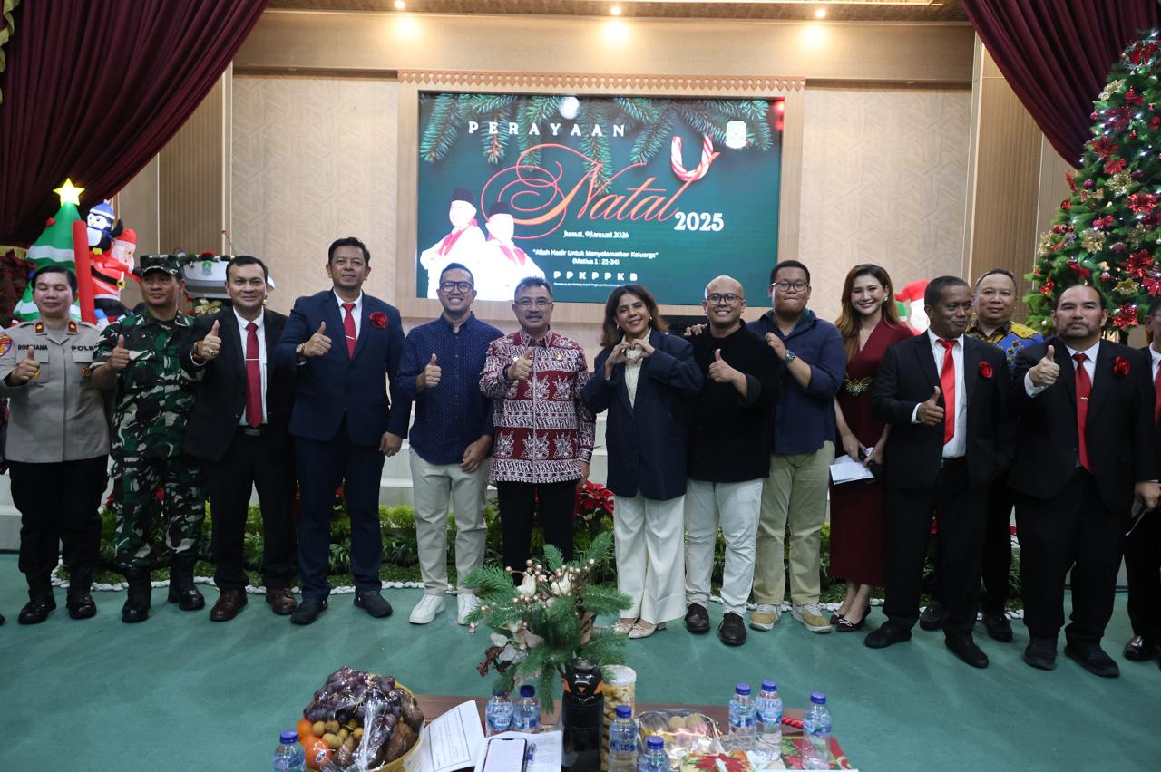 Natal ASN, Wawali Harris Bobihoe: Kita Keluarga Besar Untuk Kota Bekasi Nyaman dan Sejahtera