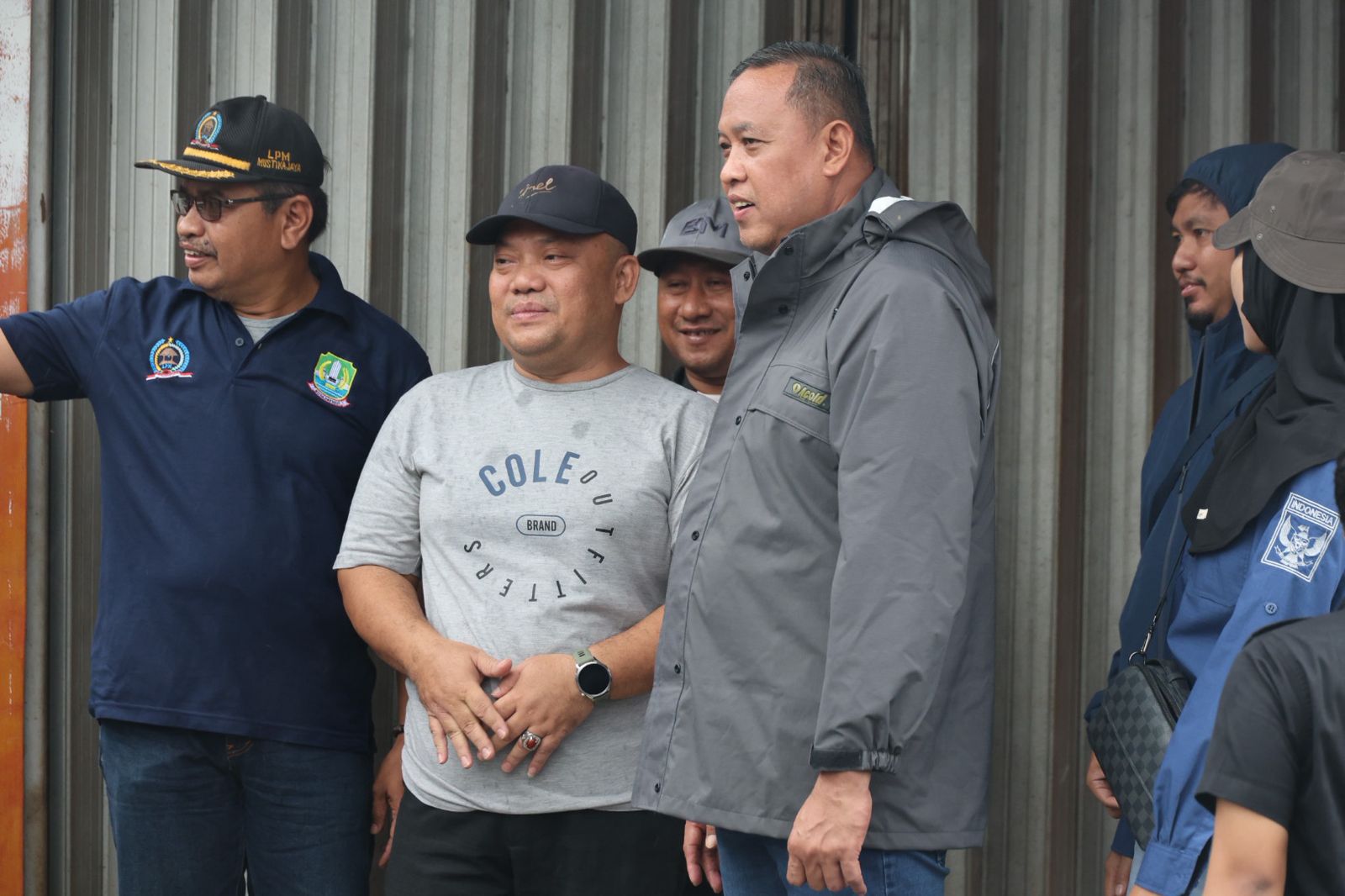 Wali Kota Bekasi Tinjau Langsung Jalan Caringin, Tegas Soal Truk Besar dan Perbaikan Maksimal