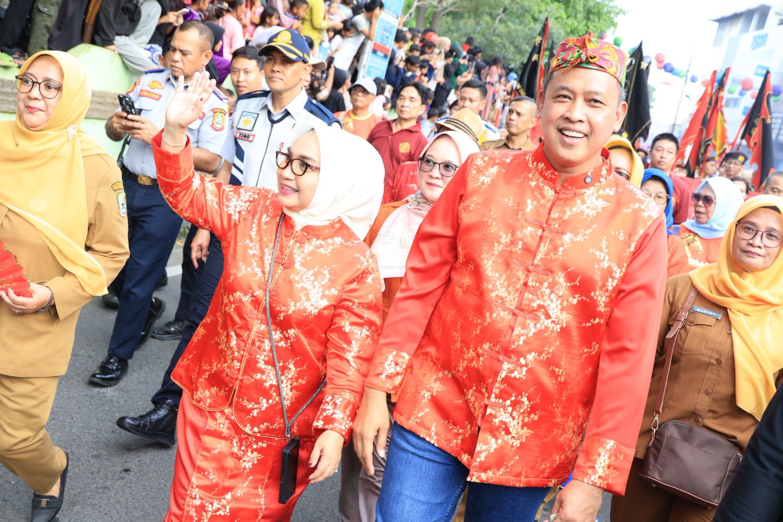Harmoni Toleransi di Tengah Ramadhan, Tri Adhianto Turut Hadiri Kirab Cap Go Meh di Hok Lay Kiong