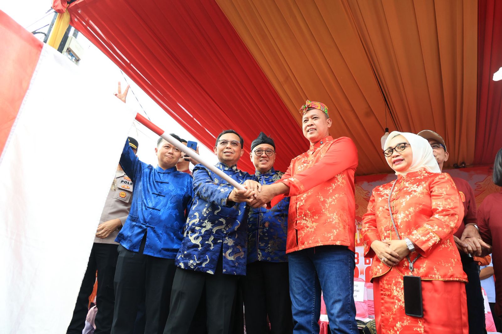 Harmoni Toleransi di Tengah Ramadhan, Tri Adhianto Turut Hadiri Kirab Cap Go Meh di Hok Lay Kiong