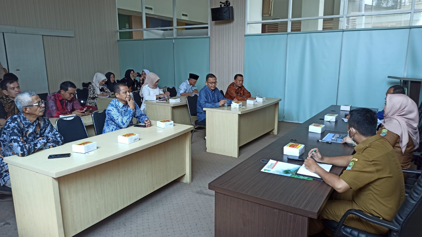 DPRD KOTA SOLOK KUNJUNGI PEMERINTAH KOTA BEKASI BAHAS SINKRONISASI