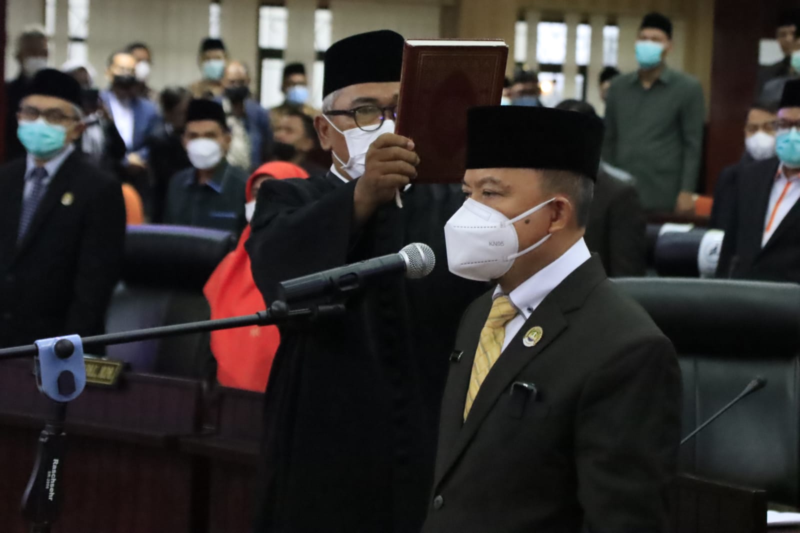 H. M. Saifuddailah Resmi Menjabat Ketua DPRD Kota Bekasi Periode 2022-2024