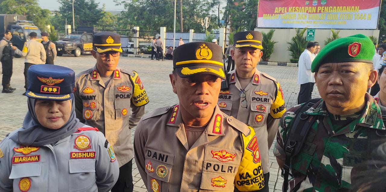 Wakapolres Metro Bekasi Kota AKBP Dhany Aryanda S.I.K Pimpin Apel Kesiapan Malam Takbiran Tahun 2023