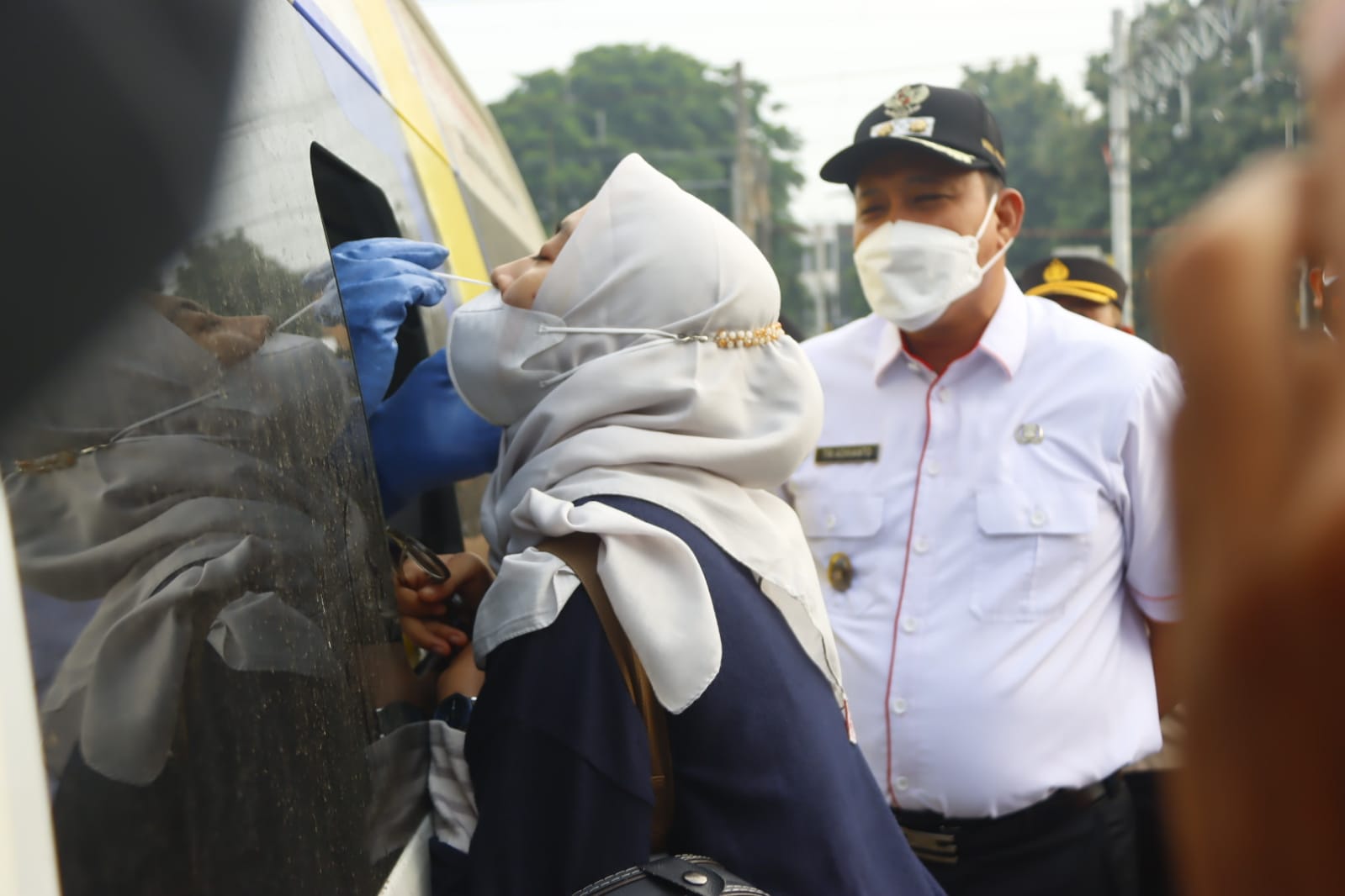 Pemkot Bekasi Lakukan Tracking Swab di Stasiun Bekasi