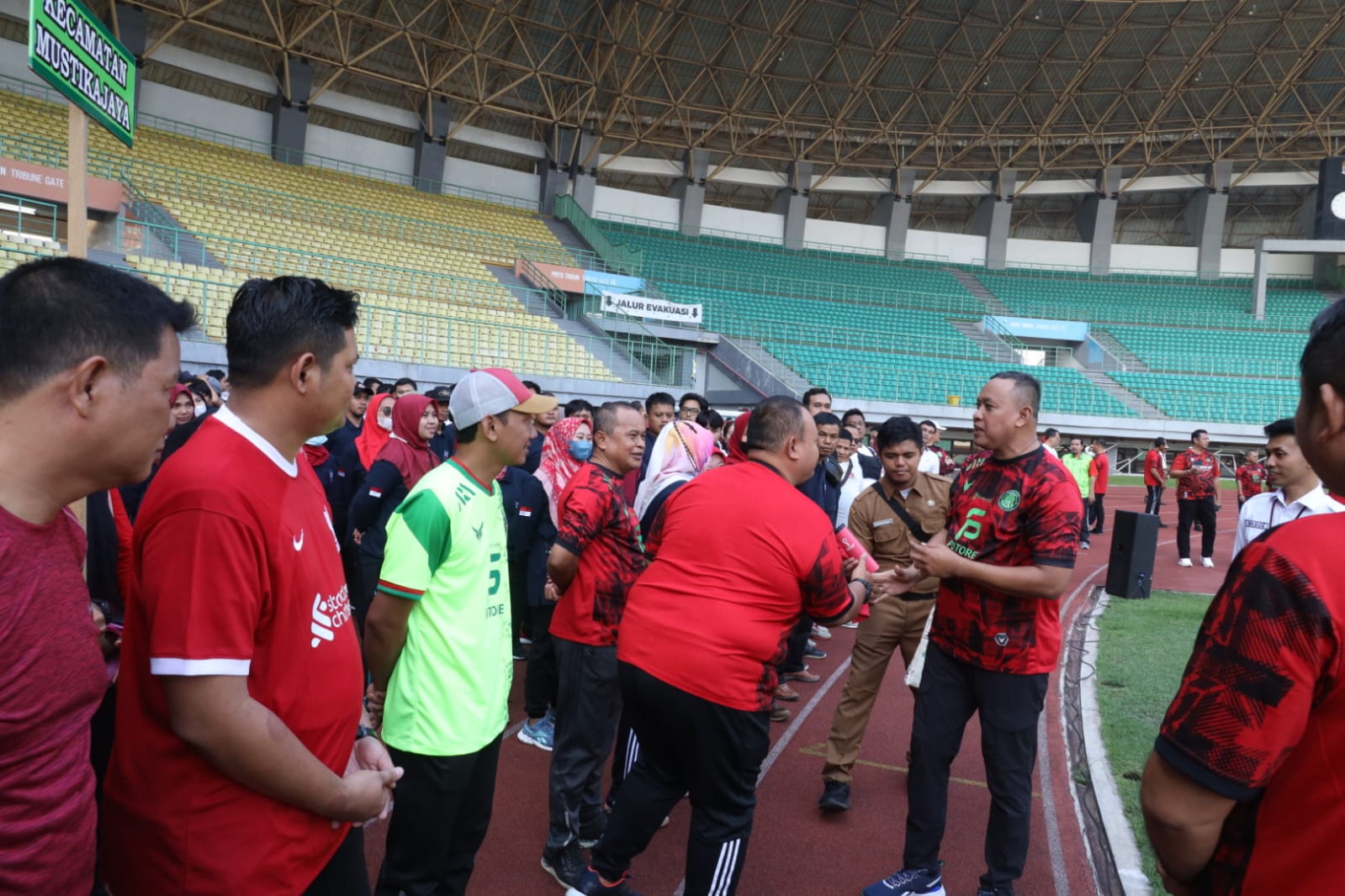Plt. Wali Kota Bekasi Ajak Sparko Pegawai Non ASN di Wilayah Sekaligus Beri Motivasi