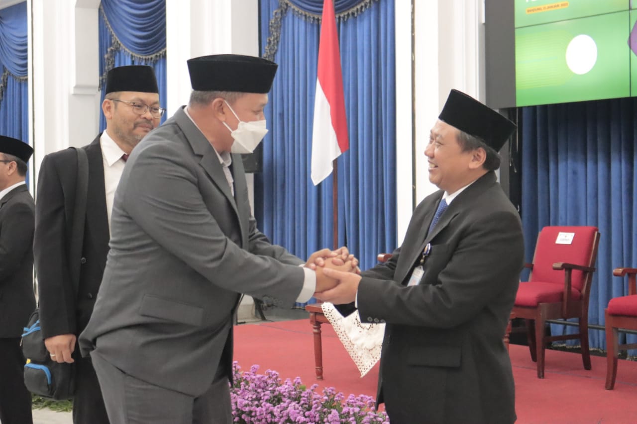 Plt. Wali Kota Bekasi Tri Adhianto Hadiri Pengukuhan Kepala Perwakilan BPKP Provinsi Jawa Barat