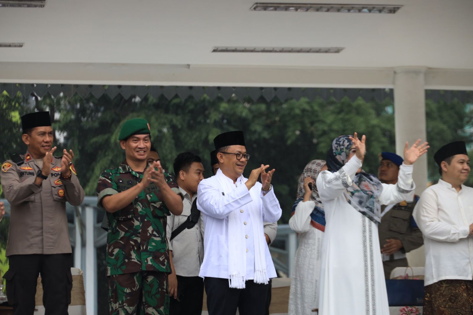 Sambut 1 Muharam, Pj Wali Kota Bekasi Ikuti Pawai Muharam Aparatur Pemkot Bekasi