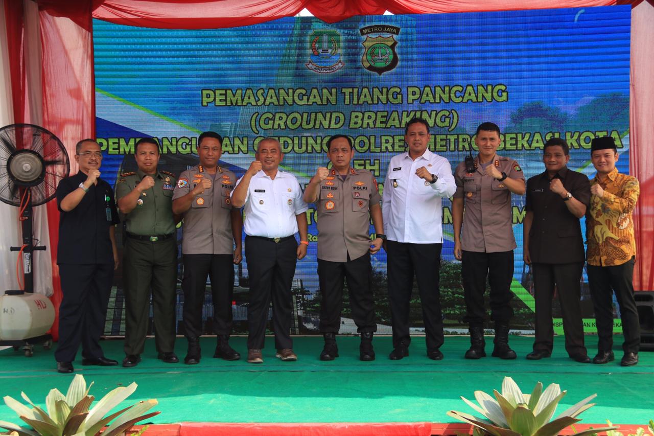 Kapolda Metro Jaya Hadiri Ground Breaking Gedung Polres Metro Bekasi