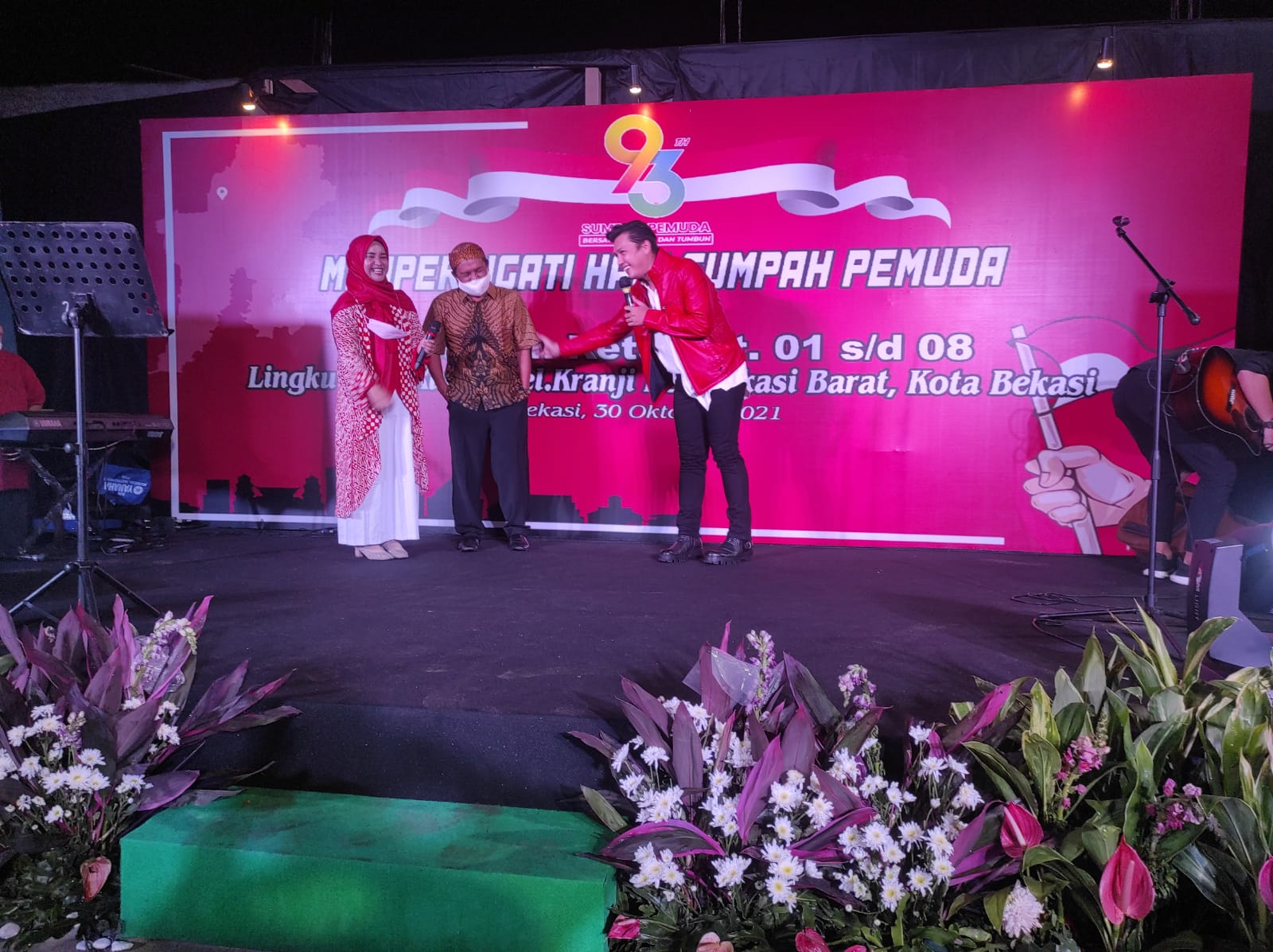 KELURAHAN KRANJI KEMBALI GELAR VAKSINASI MALAM MINGGU DIRANGKAI DENGAN PELANTIKAN KETUA RT DI RW 05