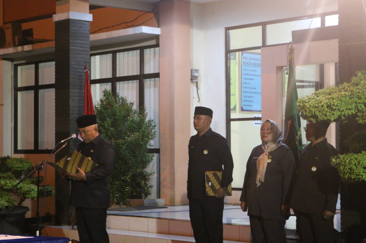 Wali Kota Bekasi Lantik 77 Pejabat Struktural Eselon ll, lll dan lV di Kelurahan Jatikarya