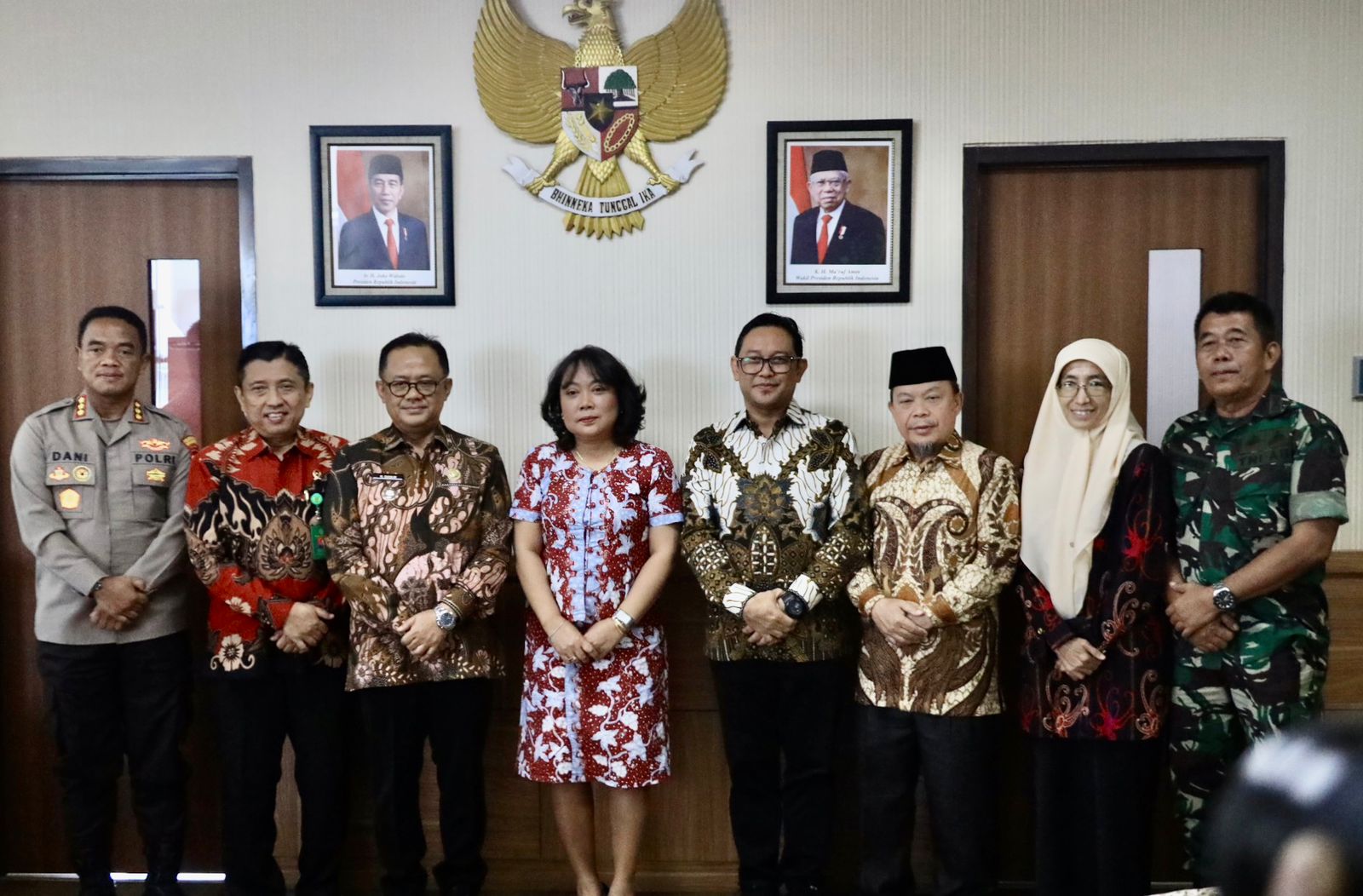 Pj. Wali Kota Hadiri Acara Pisah Sambut di Kejaksaan Negeri Kota Bekasi