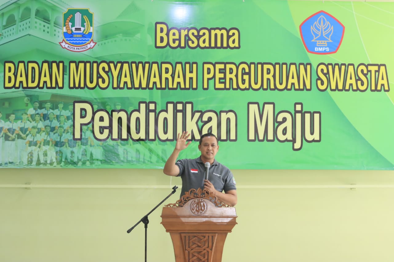 PLT.WALI KOTA, BERSAMA DINAS PENDIDIKAN SOSIALISASIKAN MEKANISME PENERIMAAN PESERTA DIDIK 2022-2023