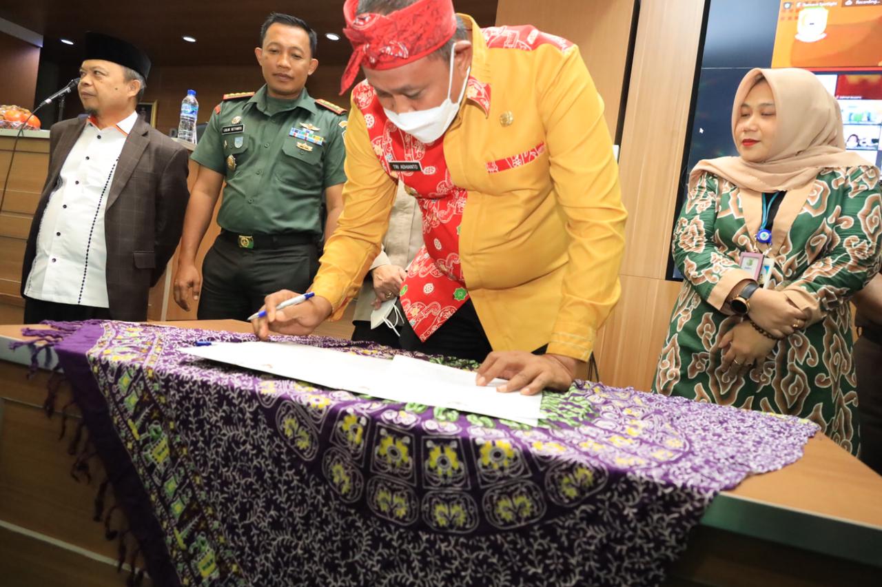 PLT WALI KOTA BEKASI BUKA FORUM KONSULTASI PUBLIK RPD KOTA BEKASI