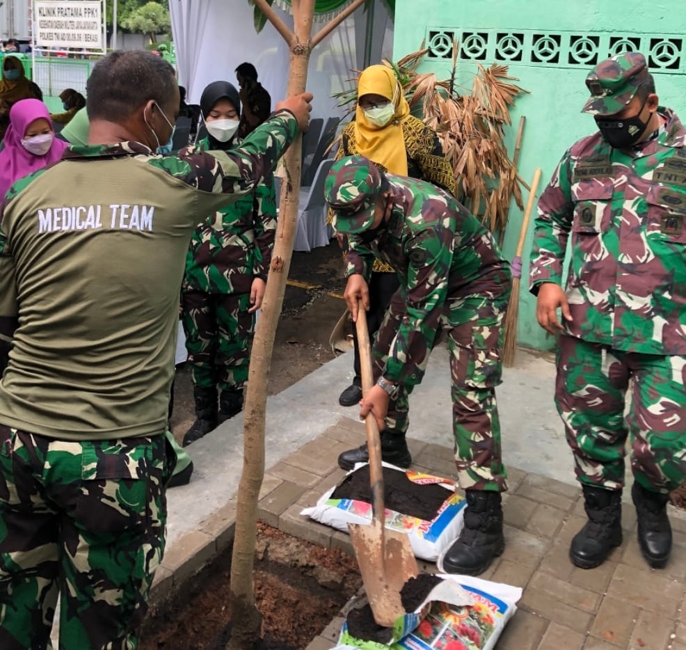 PELAYANAN KB DAN IUD IMPLANT GRATIS DI POLKES KESDAM JAYA KOTA BEKASI 