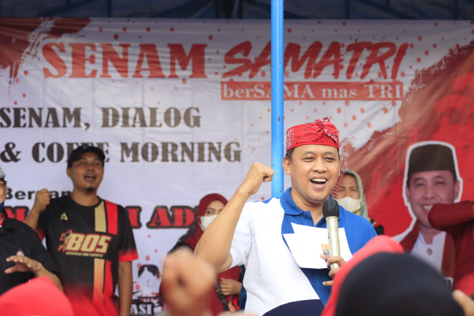 PLT. WALI KOTA BEKASI SENAM BERSAMA WARGA JAKASAMPURNA SEKALIGUS TINJAU BAZAR UMKM