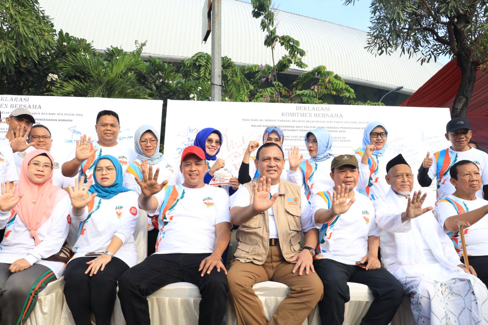 Roadshow Bus KPK di Kota Bekasi 