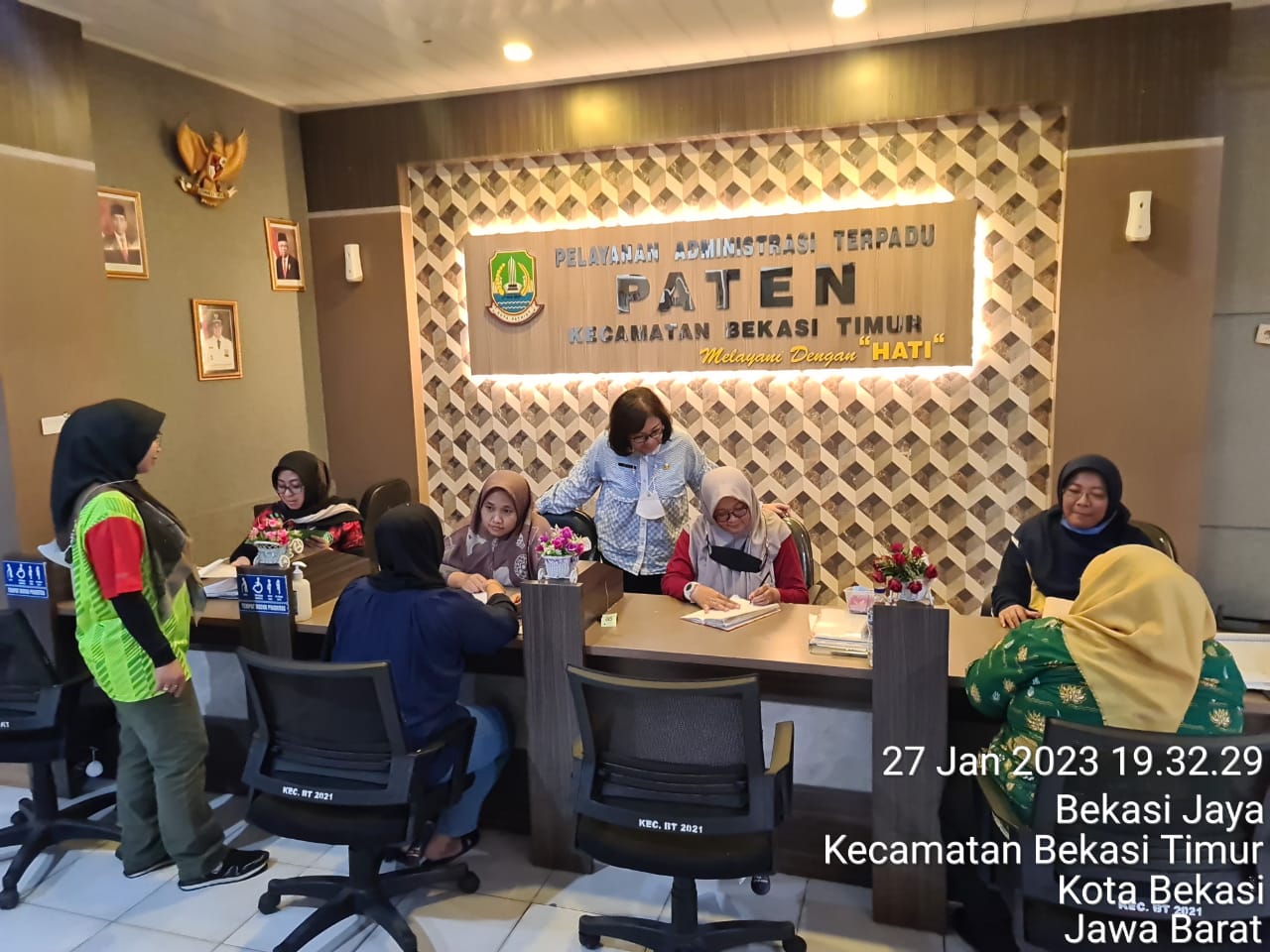 Lamar Si Eneng, Program Pelayanan Prima  Malam Hari di Kecamatan Bekasi Timur Terus Berjalan