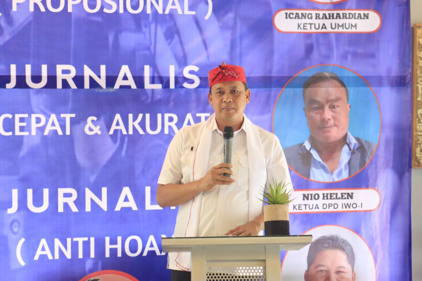 PLT WALI KOTA BEKASI HADIRI PELANTIKAN PENGURUS DPD IWO KOTA BEKASI