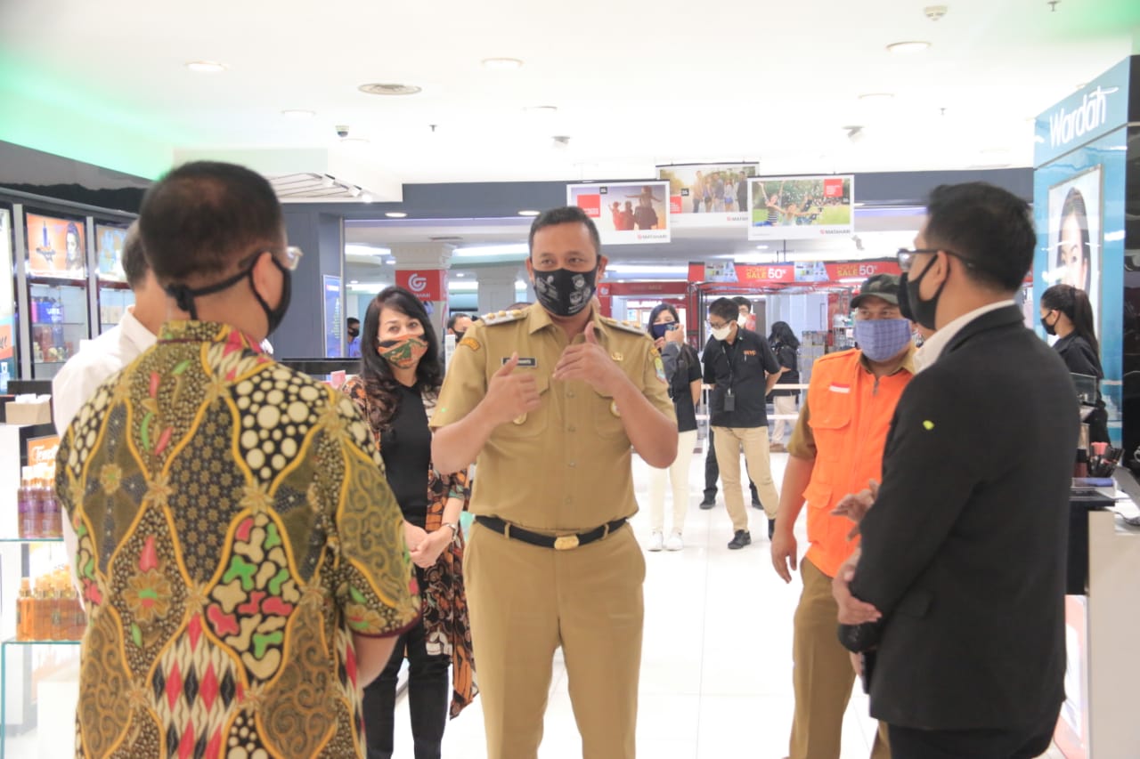 Wakil Wali Kota Dr. Tri Adhianto Tinjau Penerapan New Normal di Mal Revo dan Grand Metropolitan