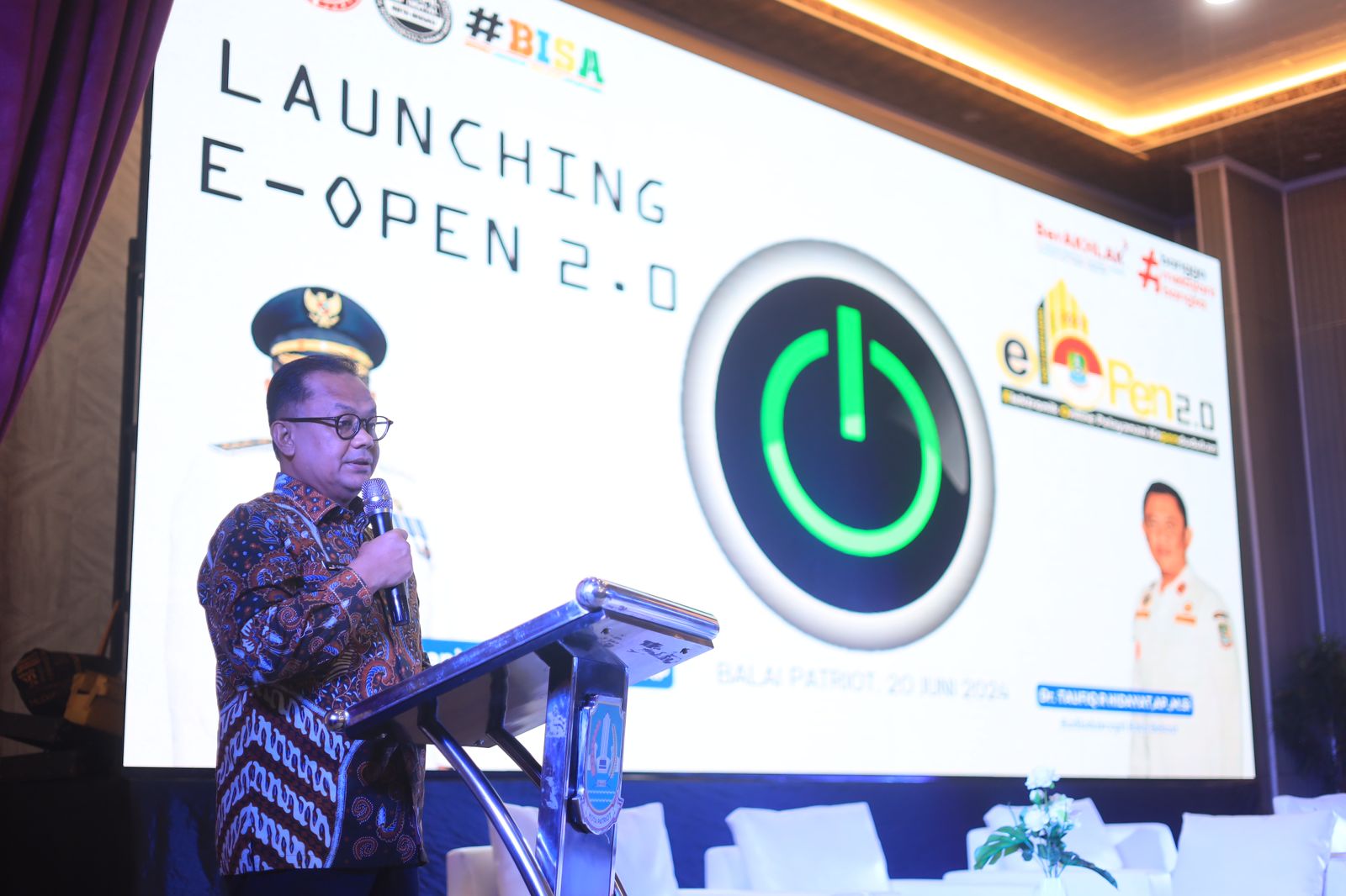 Pj. Wali Kota Bekasi Resmi Luncurkan Aplikasi E-Open 2.0