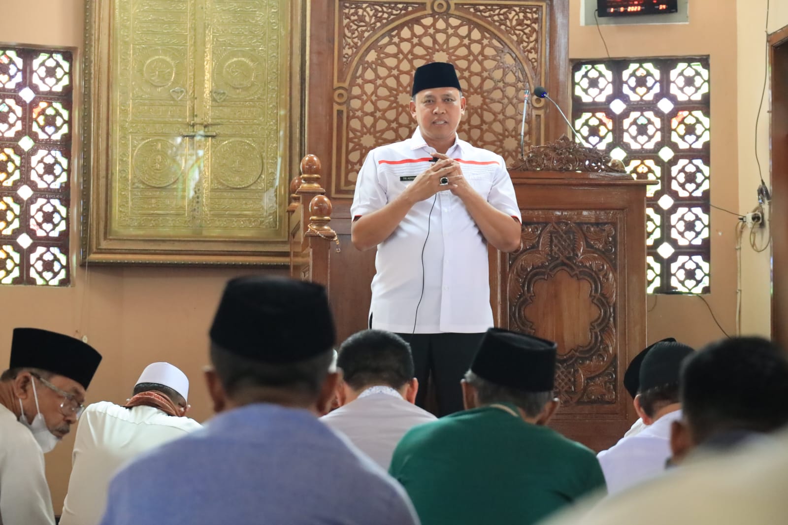 Wali Kota Bekasi Shalat Jum'at Keliling di Wilayah Kecamatan Bekasi Barat
