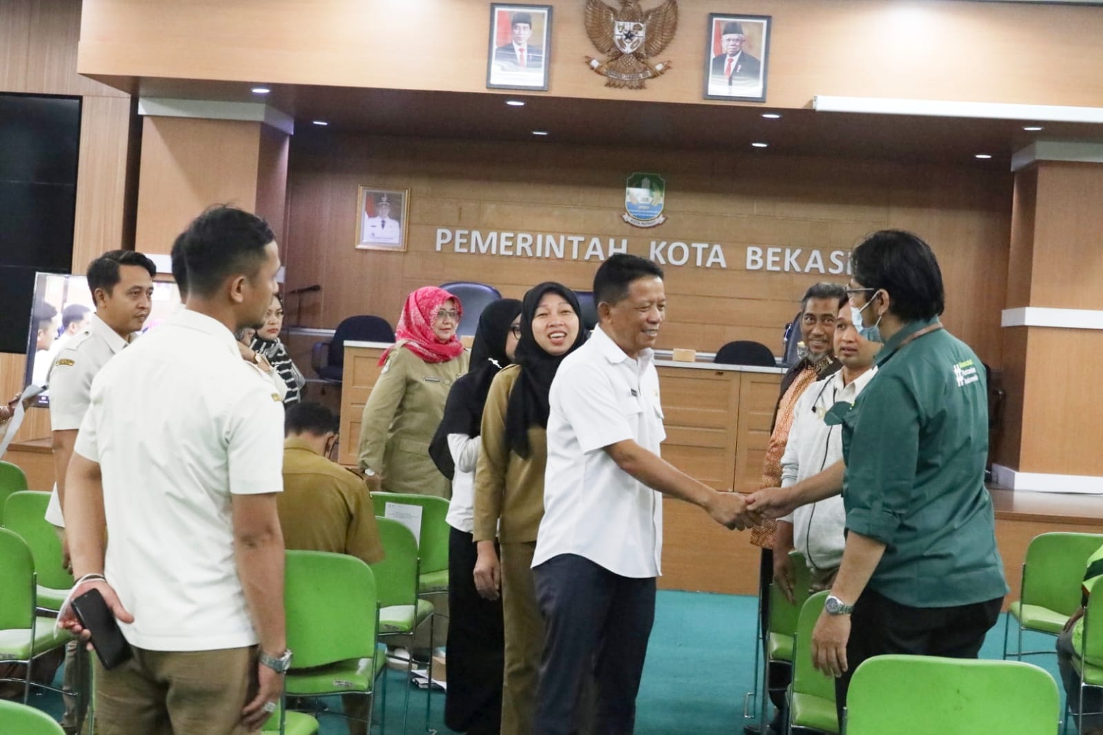 Pj. Sekda Buka Uji Publik II Penyusunan KLHS RPJPD Kota Bekasi Tahun 2025-2045