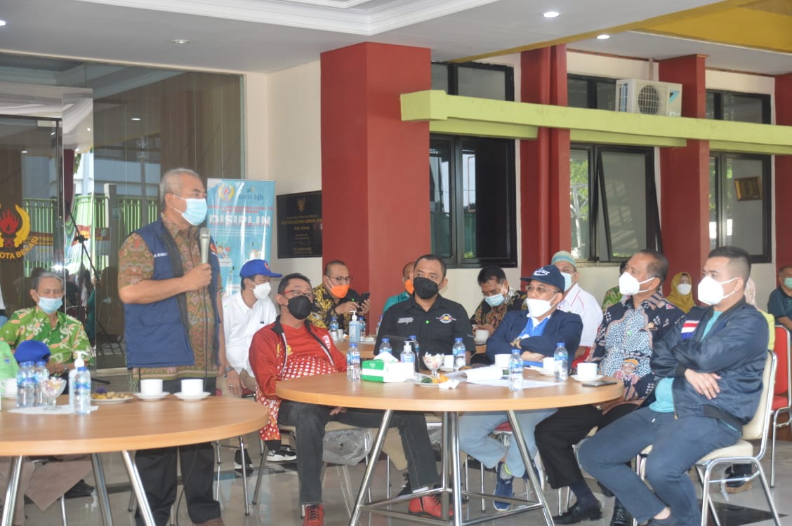 PERTEMUAN KETUA CABOR KONI KOTA BEKASI, WALI KOTA TARGETKAN 3 BESAR PADA PORDA MENDATANG