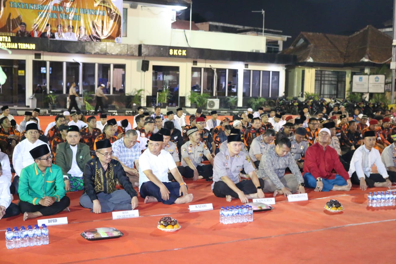 Gelar Tasyakuran dan Doa Bersama Untuk Negeri di Polres Metro Bekasi Kota