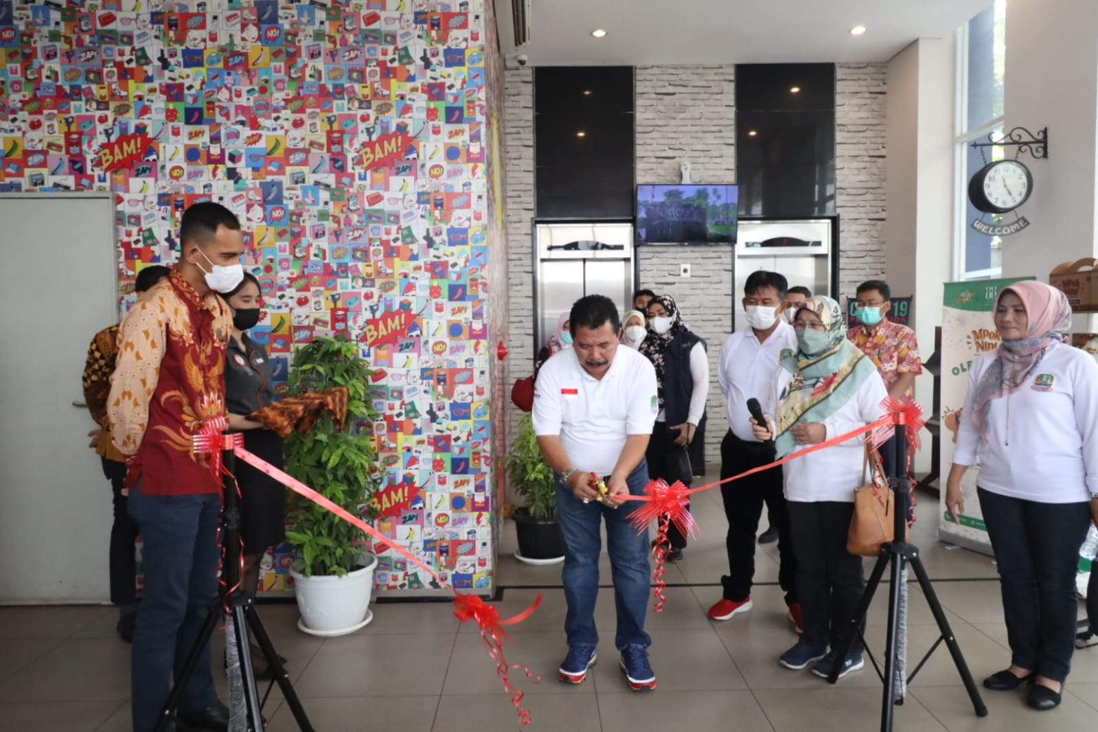 Promosi Kepariwisataan Hotel 88 : bapak Michel sebagai Manager Hotel 88, bukan CEO  Hotel 88