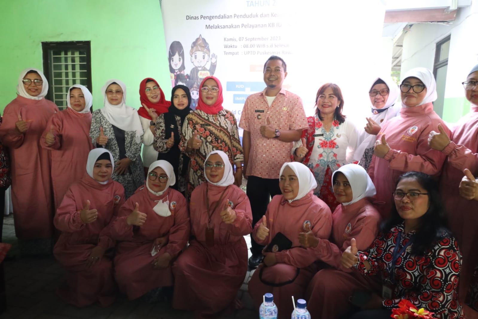 Hari Kontrasepsi Internasional Ke 16, Kadis DPPKB Buka Acara Bakti Sosial Gebyar Pelayanan KB