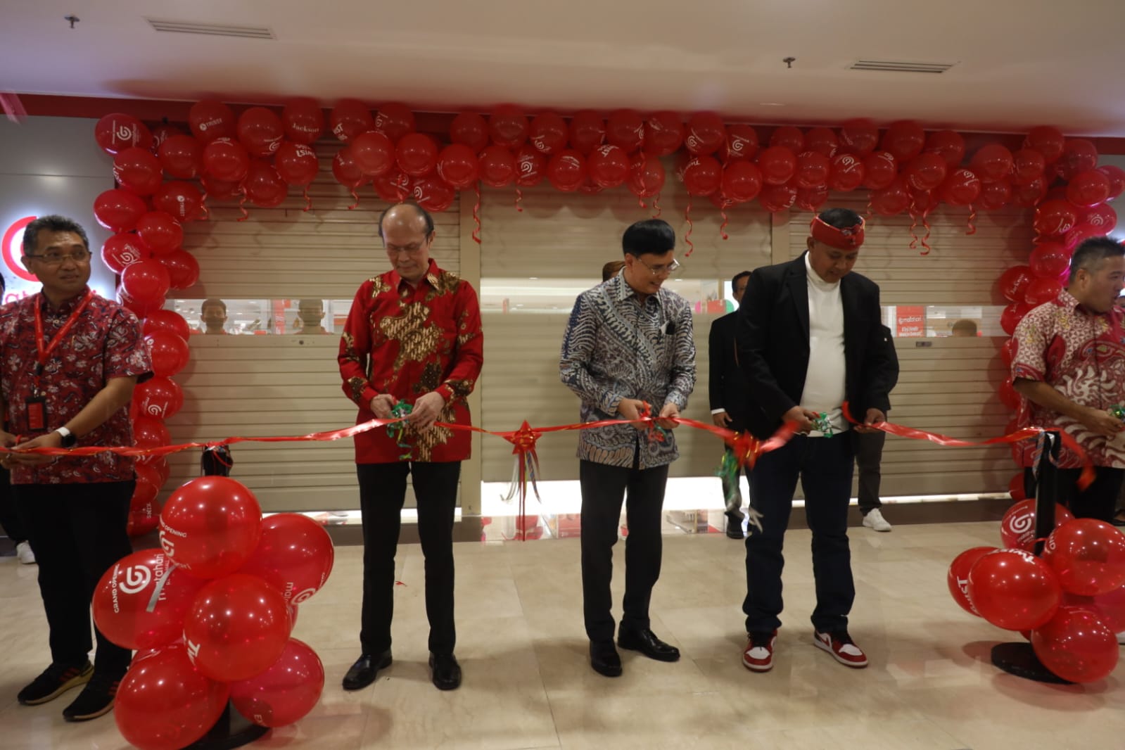 Pembukaan Ritel Matahari Di Revo Town, Plt. Wali Kota Bekasi Dukung Produk Dalam Negeri