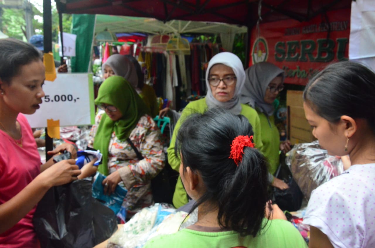 Bazar Ramadhan dibuka, DWP Jual Pakaian Bekas Layak Pakai