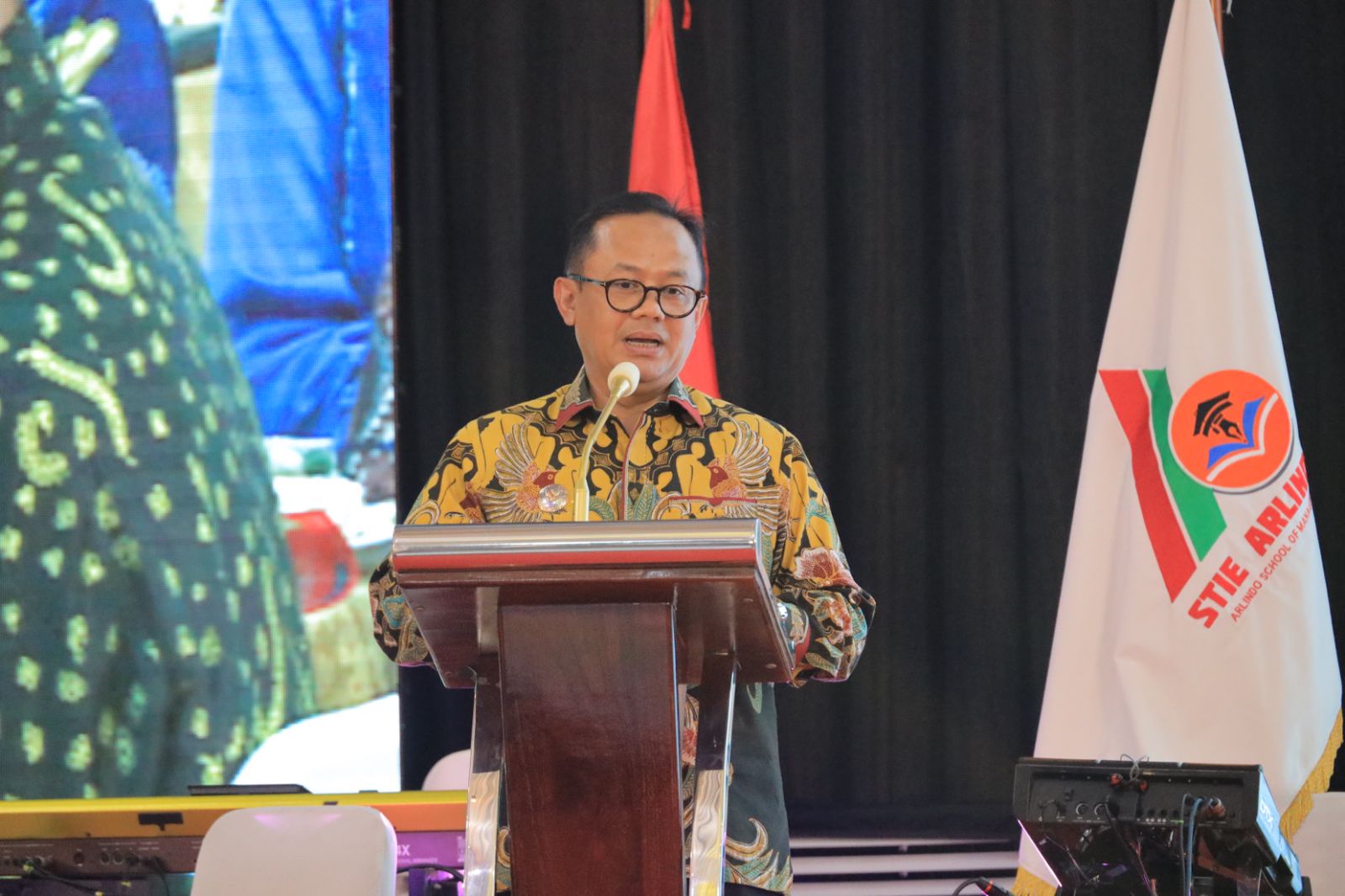 Pj. Wali Kota Bekasi Hadiri Launching STIE Arlindo di Wilayah Kecamatan Jatisampurna